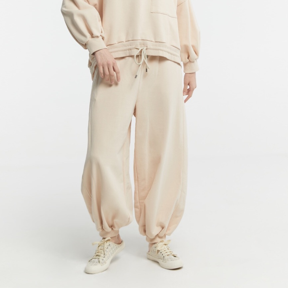 Lattelier Tan High-Waisted Drawstring Pipe-Shaped Jogger Size Medium Brand New